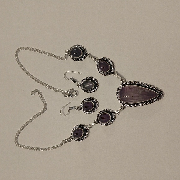 Amethyst set - Picture 2 of 6